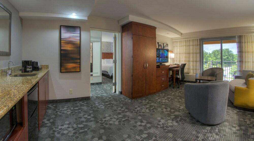 Courtyard Jacksonville